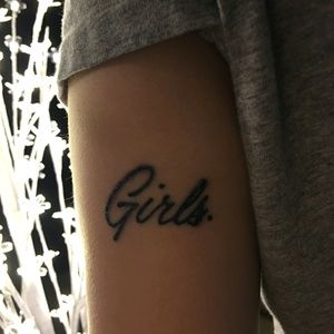 Meet your Posher, Alexis